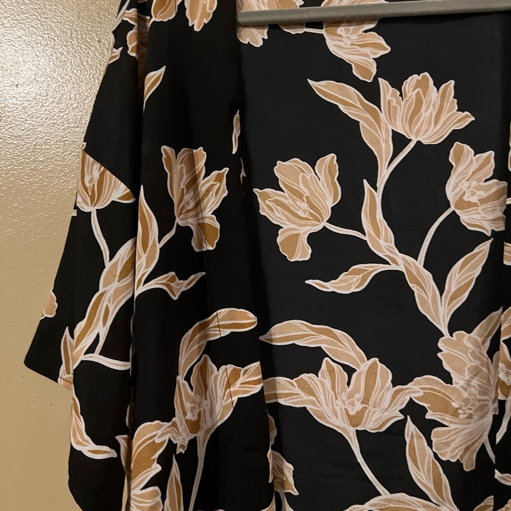 Maison Du Soir Selena Kimono S/M Black Gold Floral Belt Duster Jacket Robe J7 - Picture 4 of 12